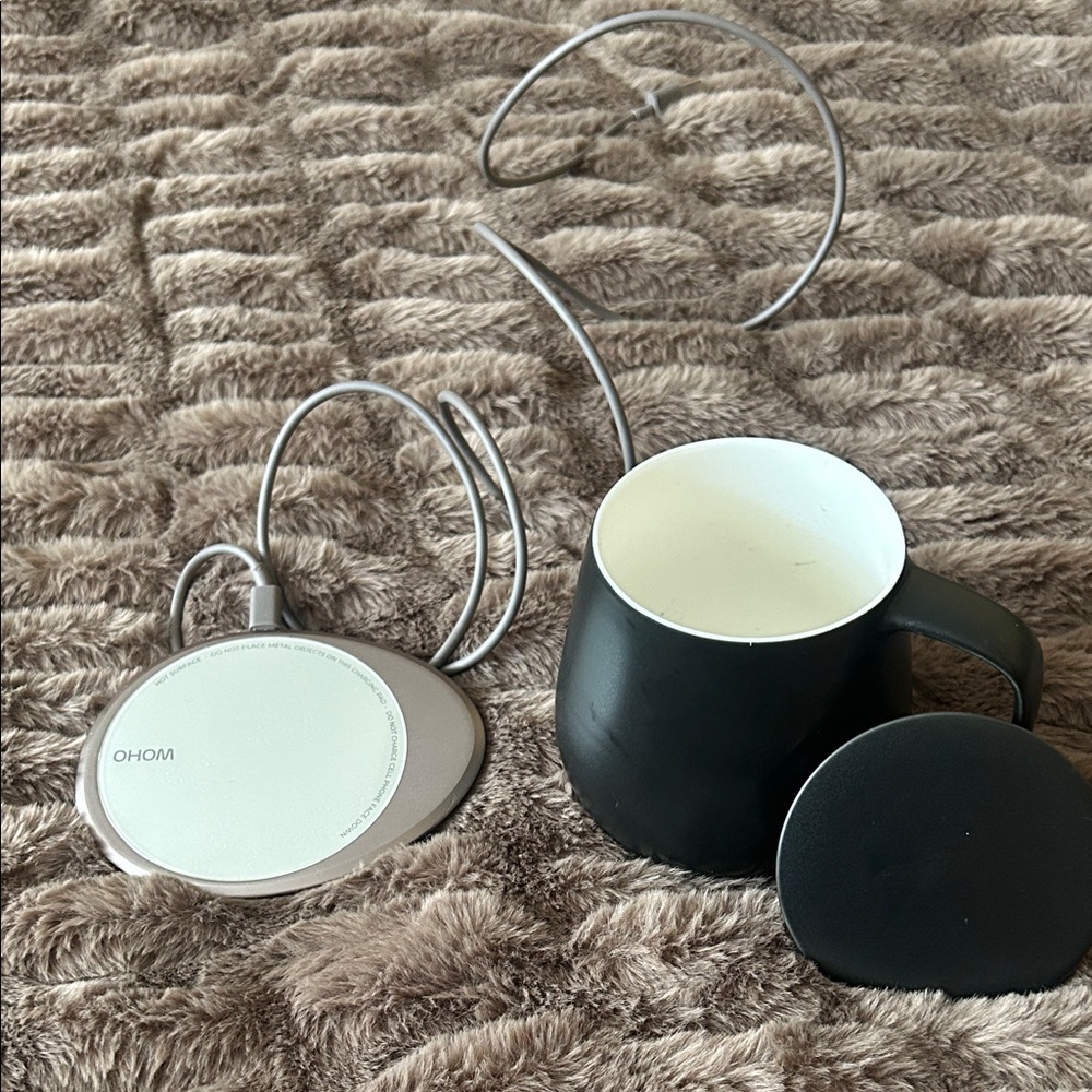 Black Mug with Silver Warmer Set